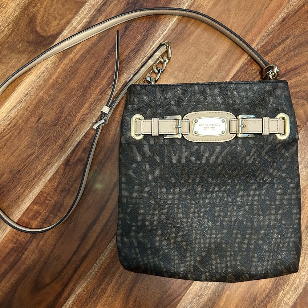 Michael Kors Brown & Tan Crossbody - used but in Excellent Condition!